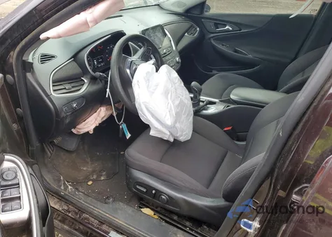 2021 Chevrolet Malibu Ls z USA, uszkodzony, nr VIN 1G1ZC5ST7MF083098